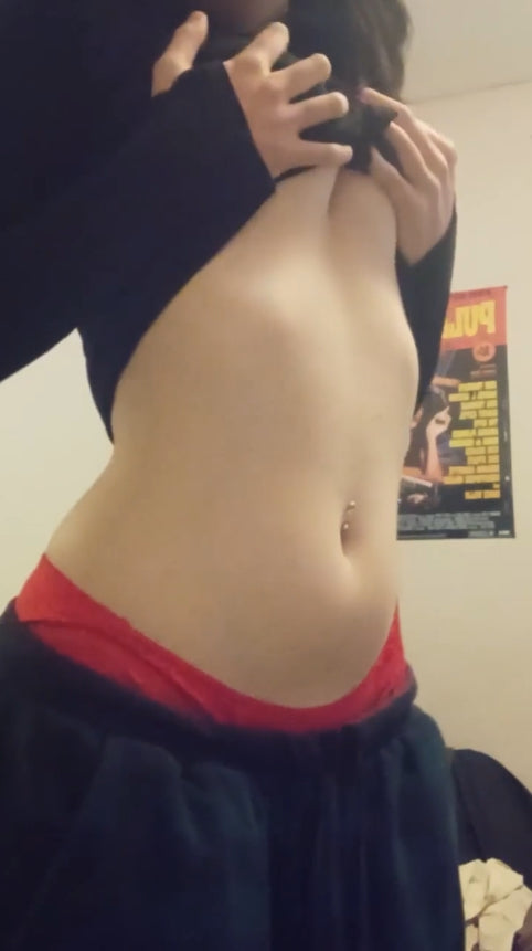 🚨 Face reveal !🚨 Farts & Burp naked